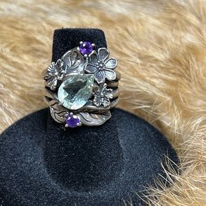 Green Amethyst and Amethyst Flower Ring .925 SS size 6